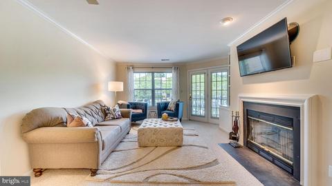 7511 Ashby Ln #G, Alexandria, VA 22315