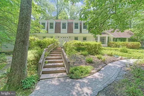 2324 Staley Rd, Reston, VA 20191 photo 12