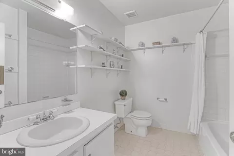 2324 Staley Rd, Reston, VA 20191 photo 70