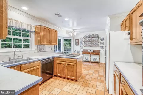 2324 Staley Rd, Reston, VA 20191 photo 39