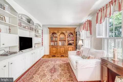 2324 Staley Rd, Reston, VA 20191 photo 18