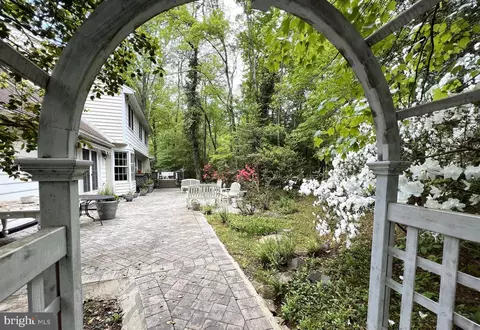 2324 Staley Rd, Reston, VA 20191 photo 6