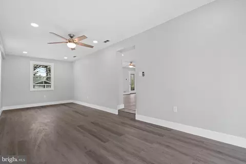 7304 Layton Dr, Springfield, VA 22150 photo 14