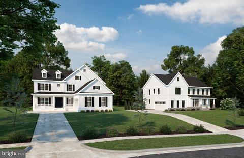 8407 Riverside Rd, Alexandria, VA 22308