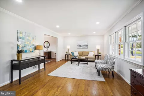 7921 Falstaff Rd, Mclean, VA 22102 photo 7