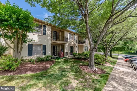 5900 D Surrey Hill Pl #692, Springfield, VA 22152