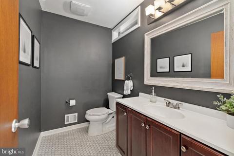 2075 Amberjack Ct, Reston, VA 20191 photo 17