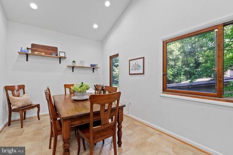 2075 Amberjack Ct, Reston, VA 20191 photo 12