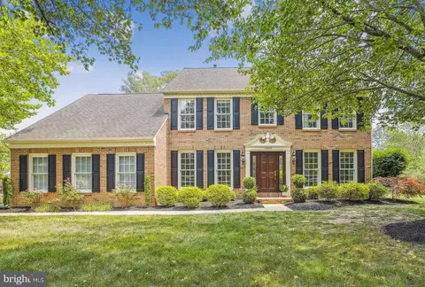 15455 Martins Hundred Dr, Centreville, VA 20120