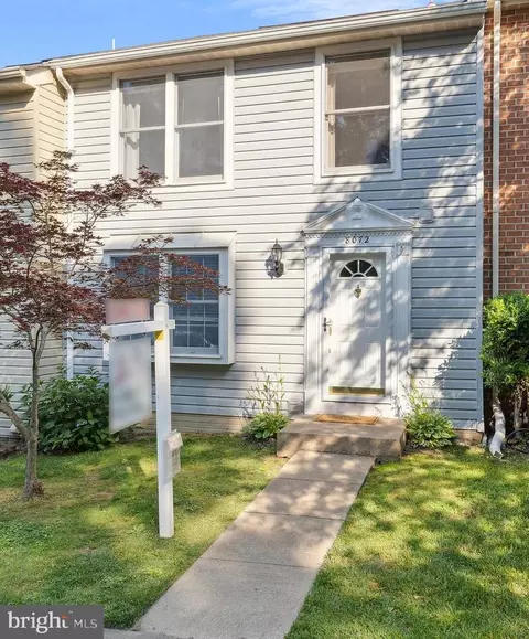 8072 Donegal Ln, Springfield, VA 22153