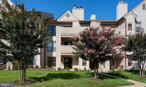 6947 Mary Caroline Cir #A, Alexandria, VA 22310