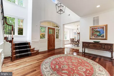 6900 Arbor Ln, Mclean, VA 22101 photo 11