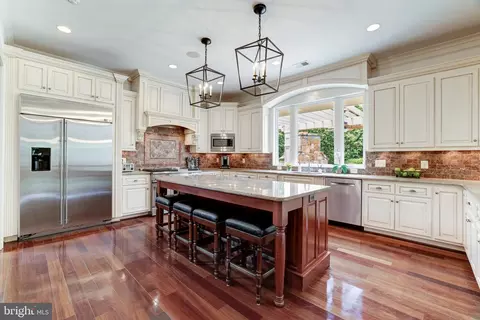 6900 Arbor Ln, Mclean, VA 22101 photo 24