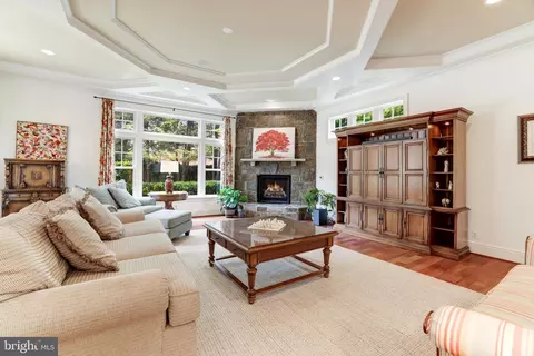 6900 Arbor Ln, Mclean, VA 22101 photo 37