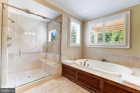 6900 Arbor Ln, Mclean, VA 22101 photo 52