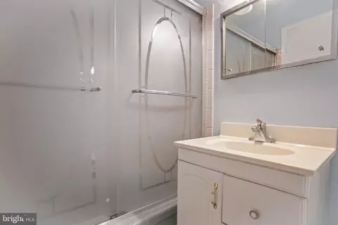 8801 Trafalgar Ct, Springfield, VA 22151 photo 18