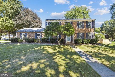 9708 Counsellor Dr, Vienna, VA 22181