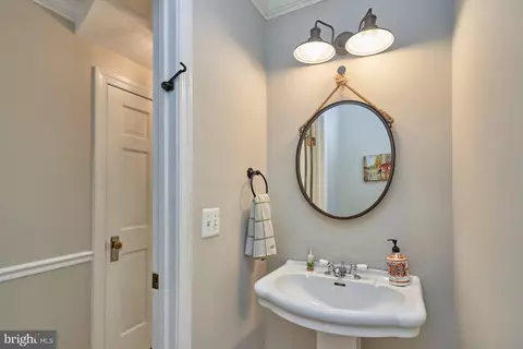 7430 Ridge Rd, Springfield, VA 22153 photo 18