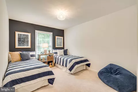 9048 Armendown Dr, Springfield, VA 22152 photo 29