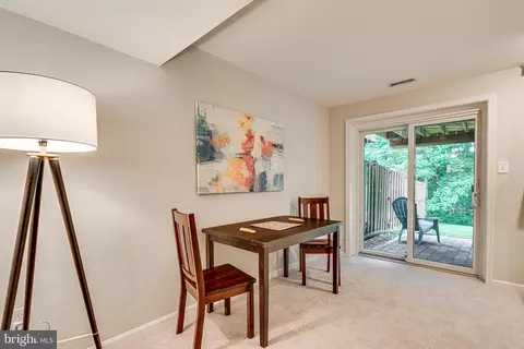 9048 Armendown Dr, Springfield, VA 22152 photo 30