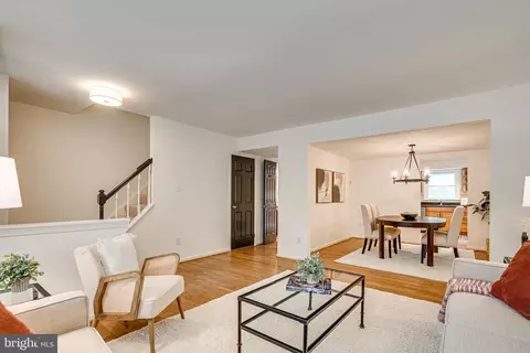 9048 Armendown Dr, Springfield, VA 22152 photo 7
