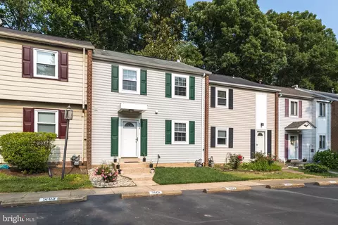 5115 Arrit Ct, Burke, VA 22015 photo 3