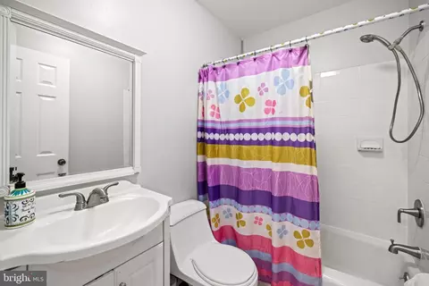 5115 Arrit Ct, Burke, VA 22015 photo 25