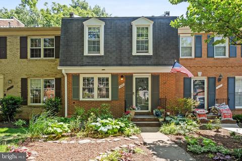 5269 Bradgen Ct, Springfield, VA 22151