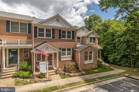 7927 Valleyfield Dr, Springfield, VA 22153
