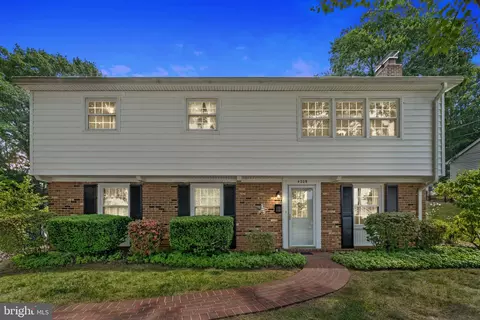 4209 Nutwood Way, Fairfax, VA 22032