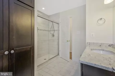 6203 Nethercombe Ct, Mclean, VA 22101 photo 26