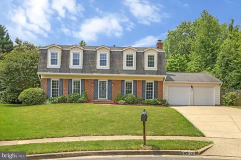 6203 Nethercombe Ct, Mclean, VA 22101 photo 3
