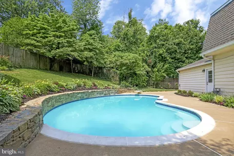 6203 Nethercombe Ct, Mclean, VA 22101 photo 46