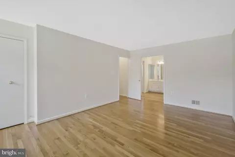 6203 Nethercombe Ct, Mclean, VA 22101 photo 31