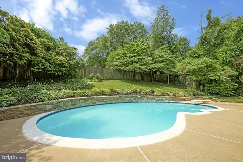 6203 Nethercombe Ct, Mclean, VA 22101 photo 48