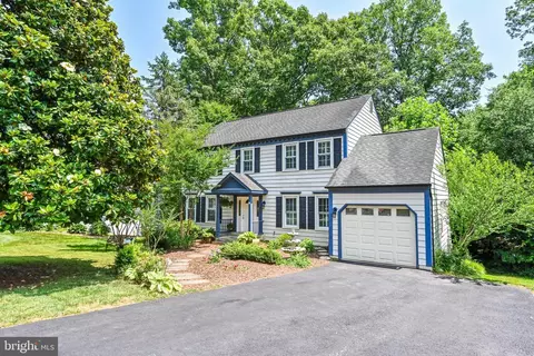 9213 Byron Ter, Burke, VA 22015