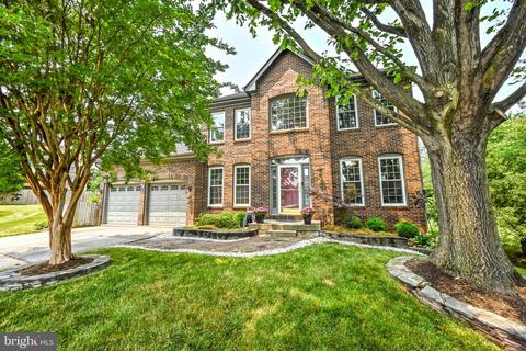 2954 Mother Well Ct, Herndon, VA 20171
