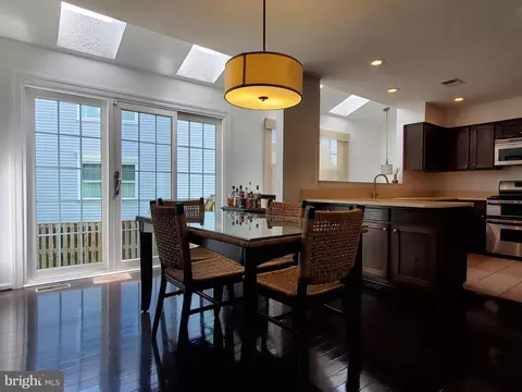 3619 Beech Down Dr, Chantilly, VA 20151 photo 13