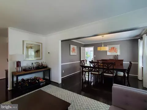 3619 Beech Down Dr, Chantilly, VA 20151 photo 6
