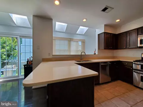 3619 Beech Down Dr, Chantilly, VA 20151 photo 18