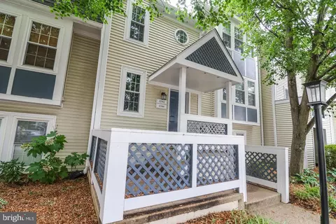12910 A Grays Pointe Rd #12910A, Fairfax, VA 22033