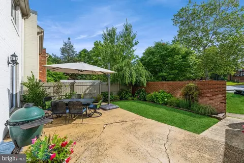 8403 Millbury Dr, Springfield, VA 22152 photo 20