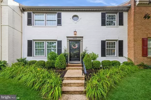 8403 Millbury Dr, Springfield, VA 22152