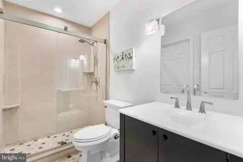 2207 Wakerobin Ln, Reston, VA 20191 photo 27