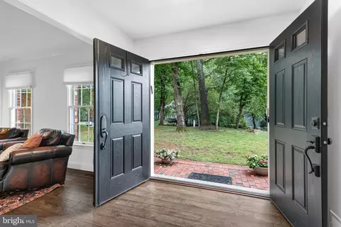 2207 Wakerobin Ln, Reston, VA 20191 photo 6