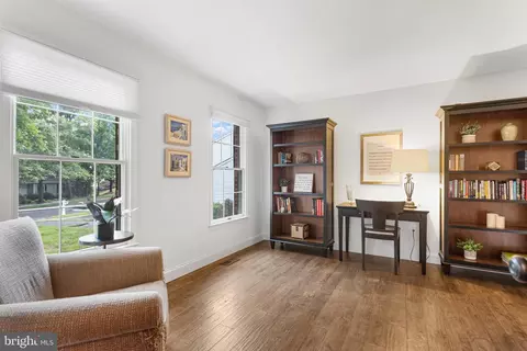 2207 Wakerobin Ln, Reston, VA 20191 photo 25