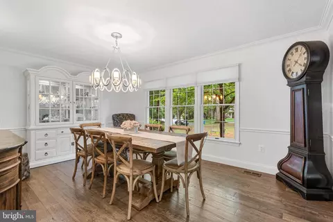 2207 Wakerobin Ln, Reston, VA 20191 photo 10