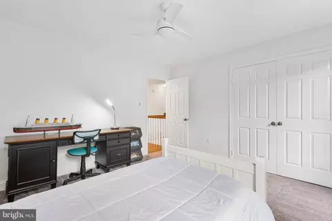 2207 Wakerobin Ln, Reston, VA 20191 photo 42