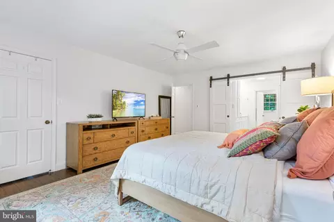 2207 Wakerobin Ln, Reston, VA 20191 photo 34