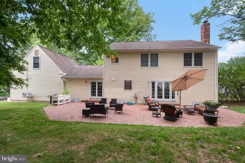 2207 Wakerobin Ln, Reston, VA 20191 photo 46